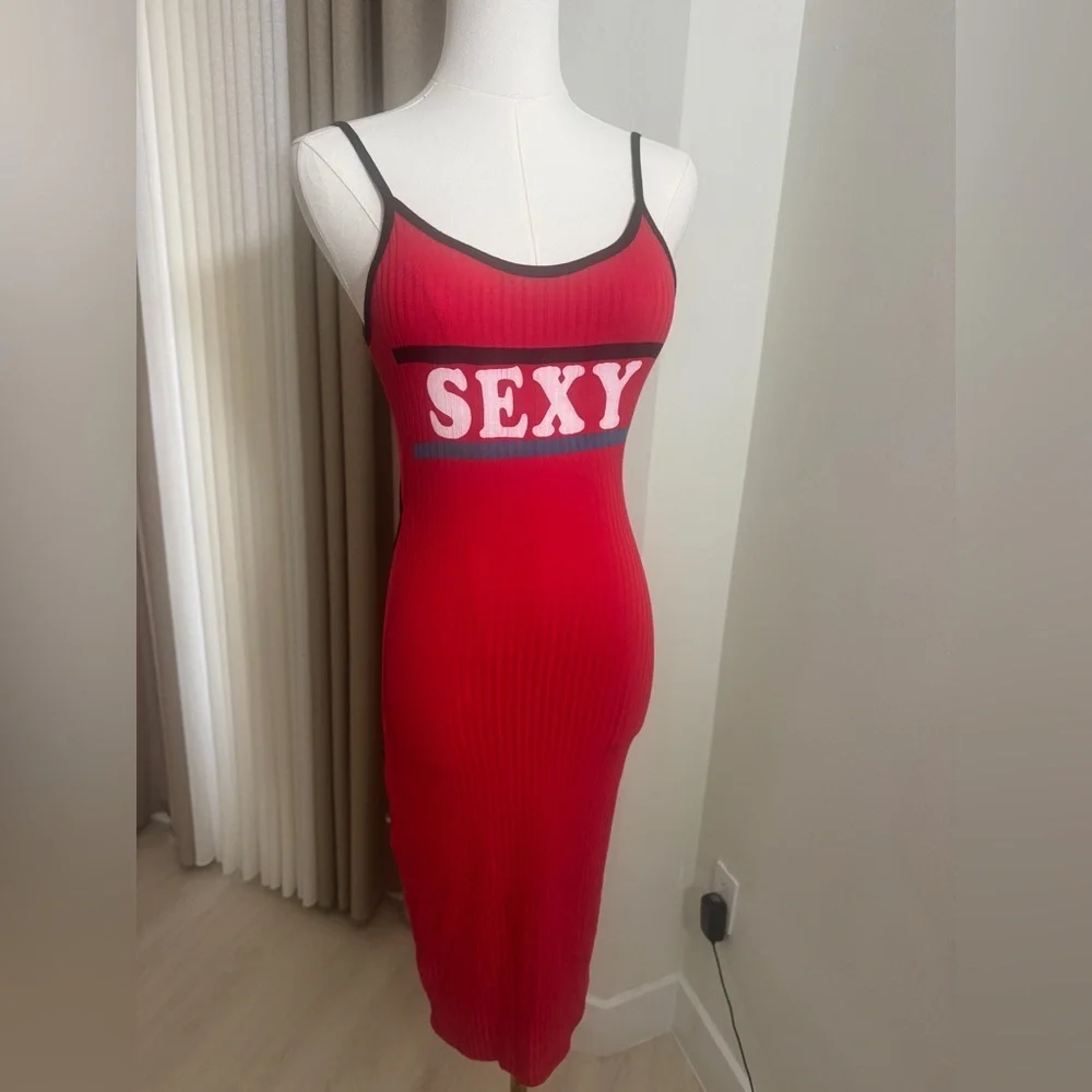 Red Sexy Women's Nightdress - Picture 1 of 2